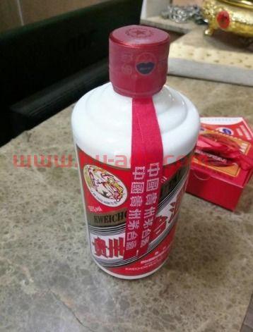 龙口回收茅台酒瓶价格表（龙口回收烟酒礼品电话）
